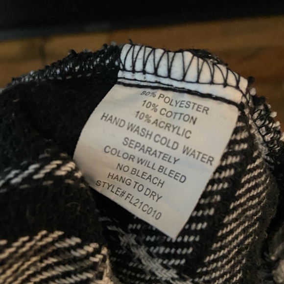 Plaid Shacket - Picture 8 of 9